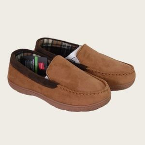 NWT Hanes Mens Textured Brown Moccasins, Slippers, Loafers Large